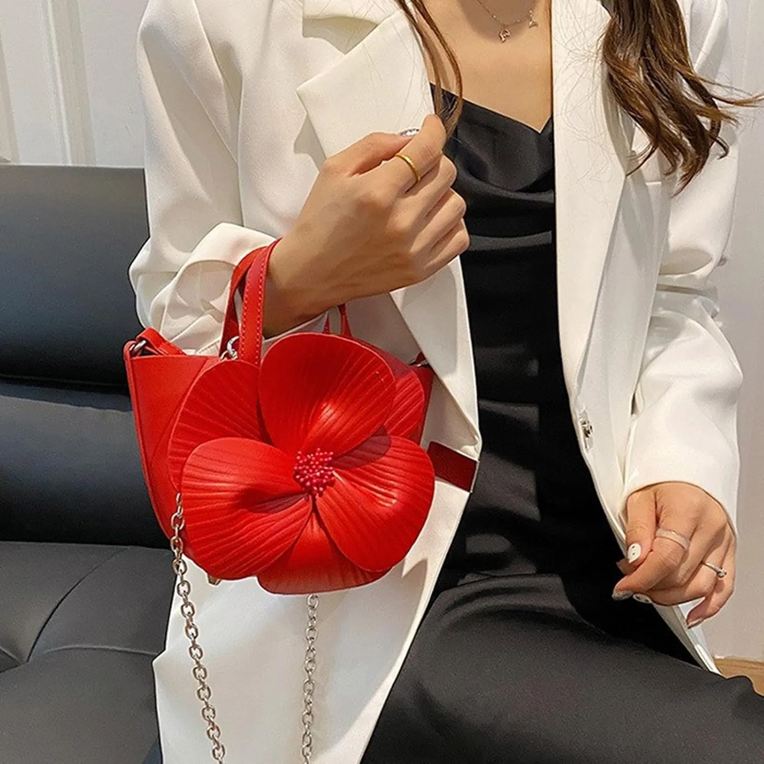Elegant PU Leather Floral Purse Small Bucket Bag with Chain Strap for Women Evening Party Crossbody Shoulder Handbag