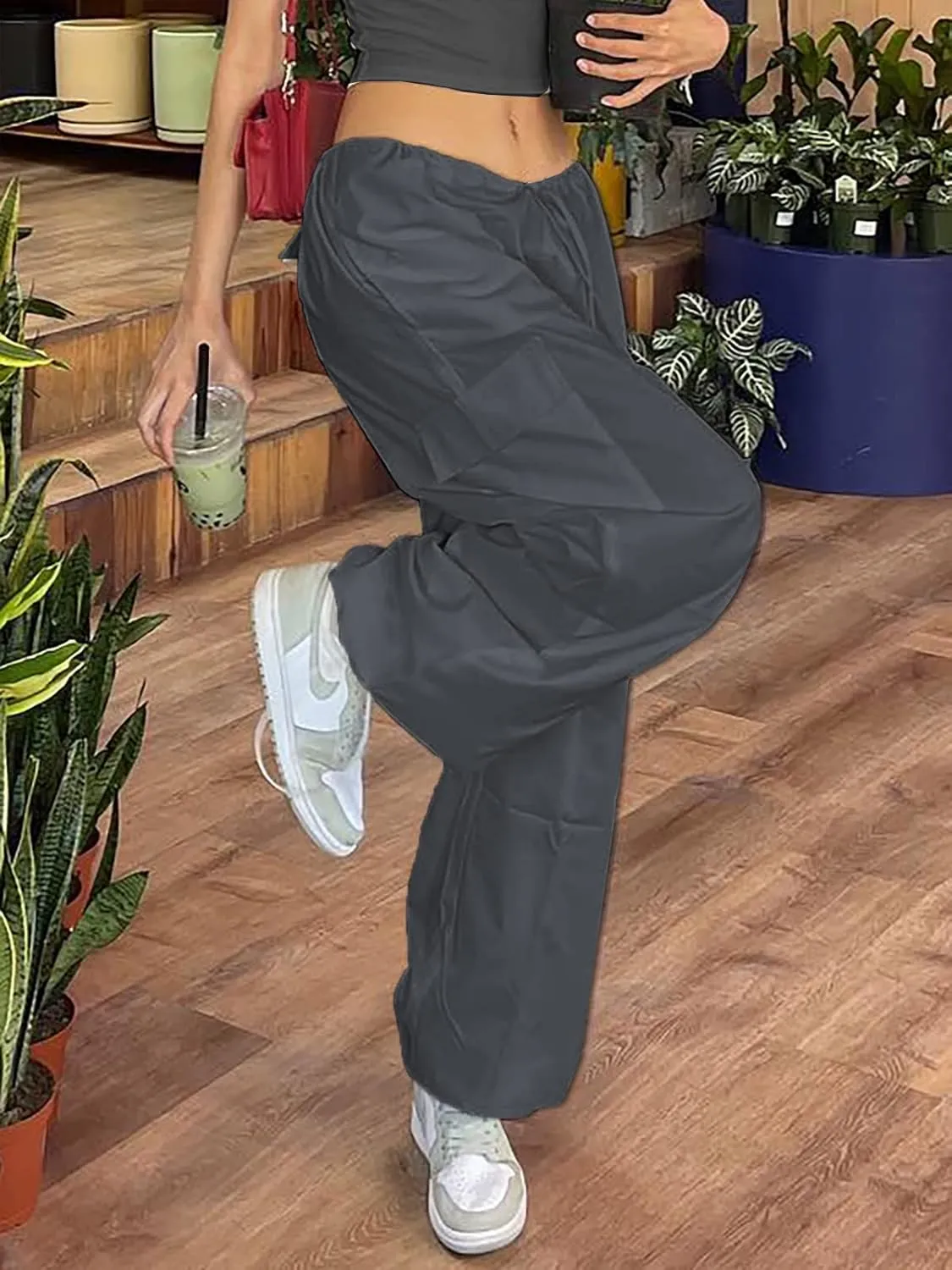 LQI Parachute Pants for Women Y2K Baggy Cargo Pants Drawstring Trousers Low Rise Loose Jogger Sweatpants