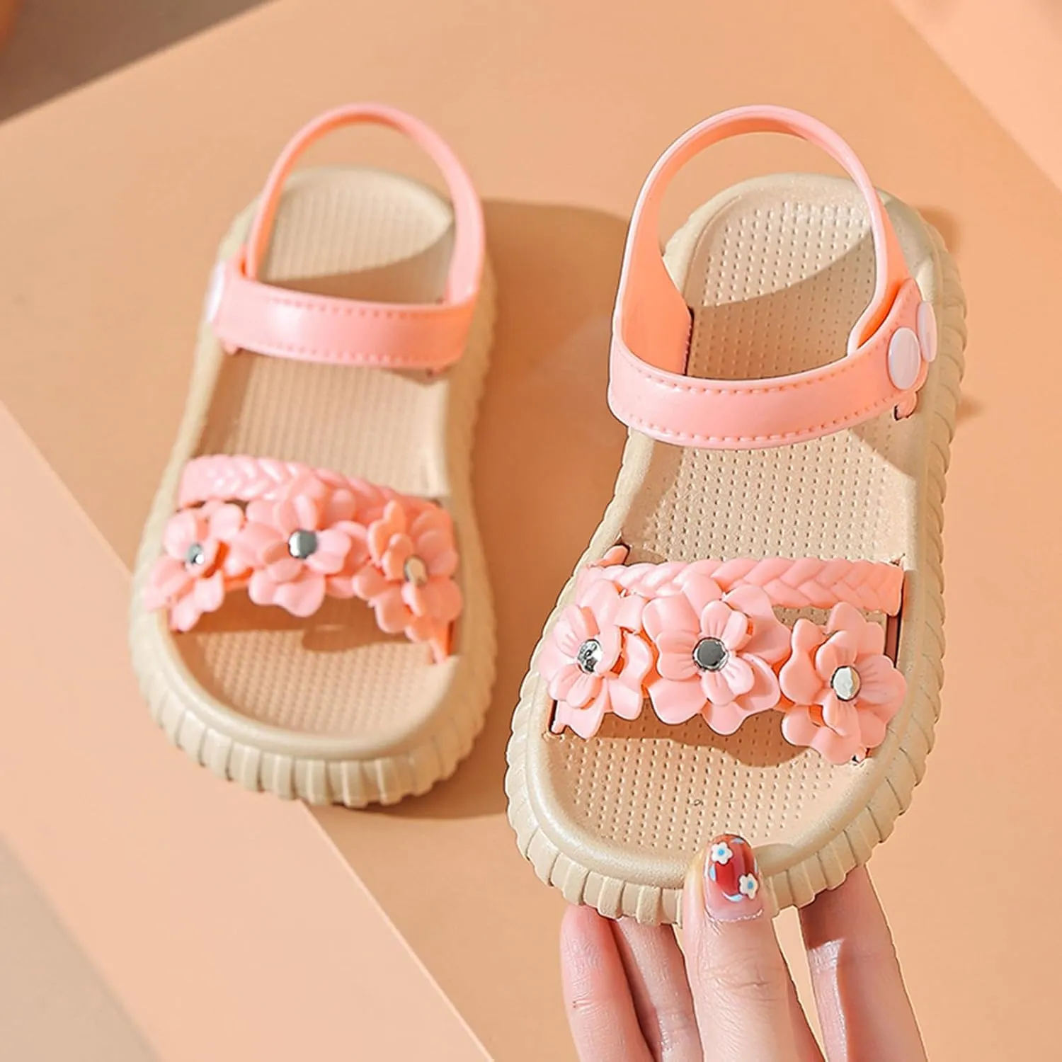 Sandals Baby Comfortable No Slip Summer Girls Fashion Sandals For Toddlers Soft Bottom Non Slip Outdoor Wear Flower Decorative Children's Shoes Adjustable Sporty Slides for The Beach and Pool