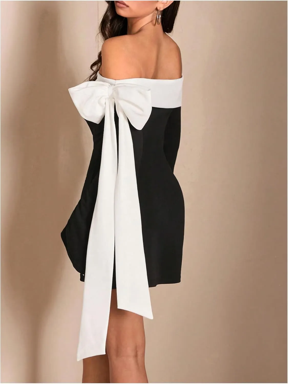WDIRARA Women's Off Shoulder Bow Long Bell Sleeve Mini Dress Cocktail Party Dress
